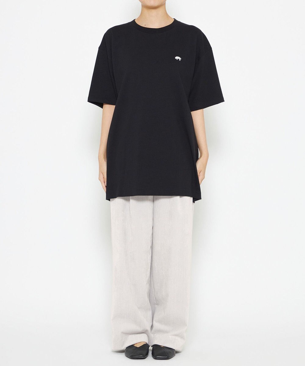 uncrave 【UNISEXあり】トンカツ Tシャツ（uncrave WHITE） 