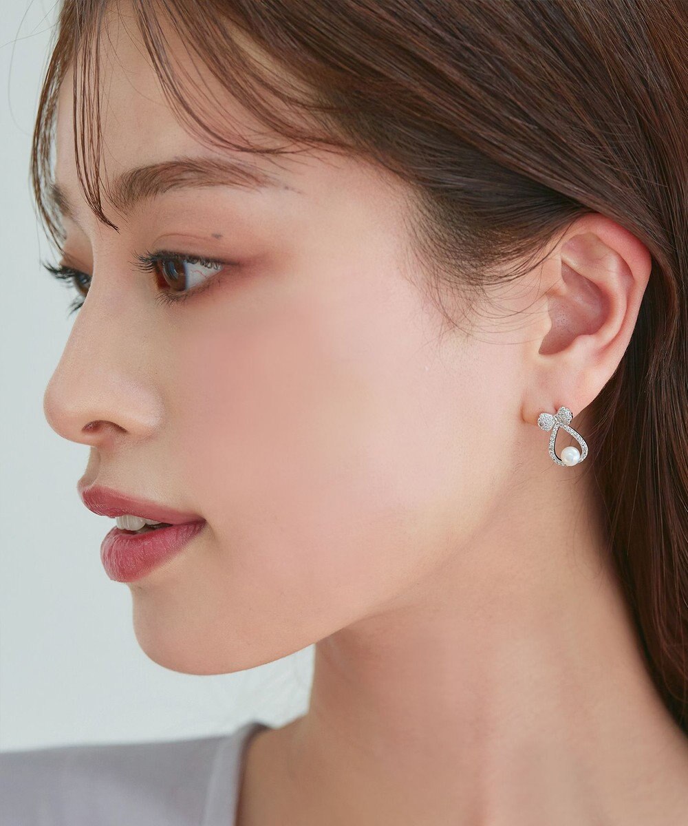 Tiaclasse 【金属アレルギー対応／選べる2タイプ】リボン＋パールピアス 