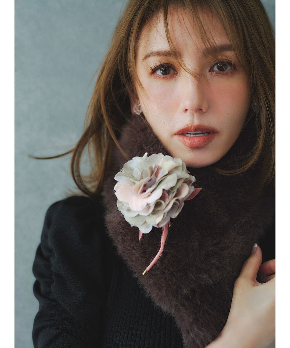 TOCCA 【百田夏菜子さん着用】【ブローチ取り外し可】BIJOUX RIBBON FURTIPPET ティペット 