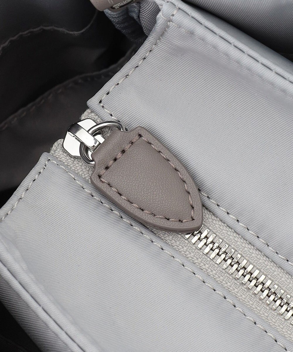 Y'SACCS フェルトトート　Mサイズ 