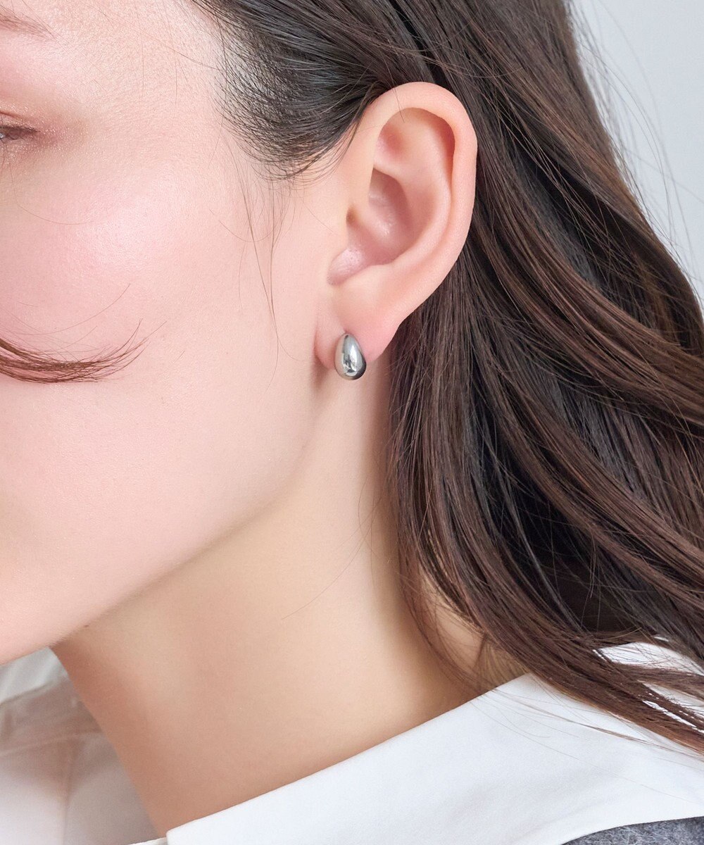 Phoebe 【金属アレルギー対応】プックリハーフフープミニピアス　シルバー/サージカルステンレス 