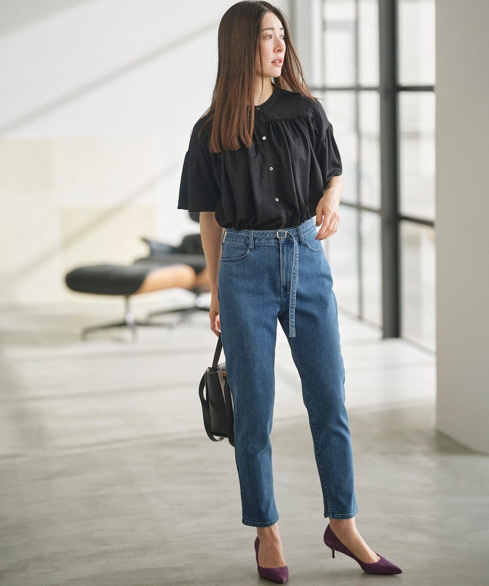 組曲 L ライトデニム ベルト付きストレートパンツ 