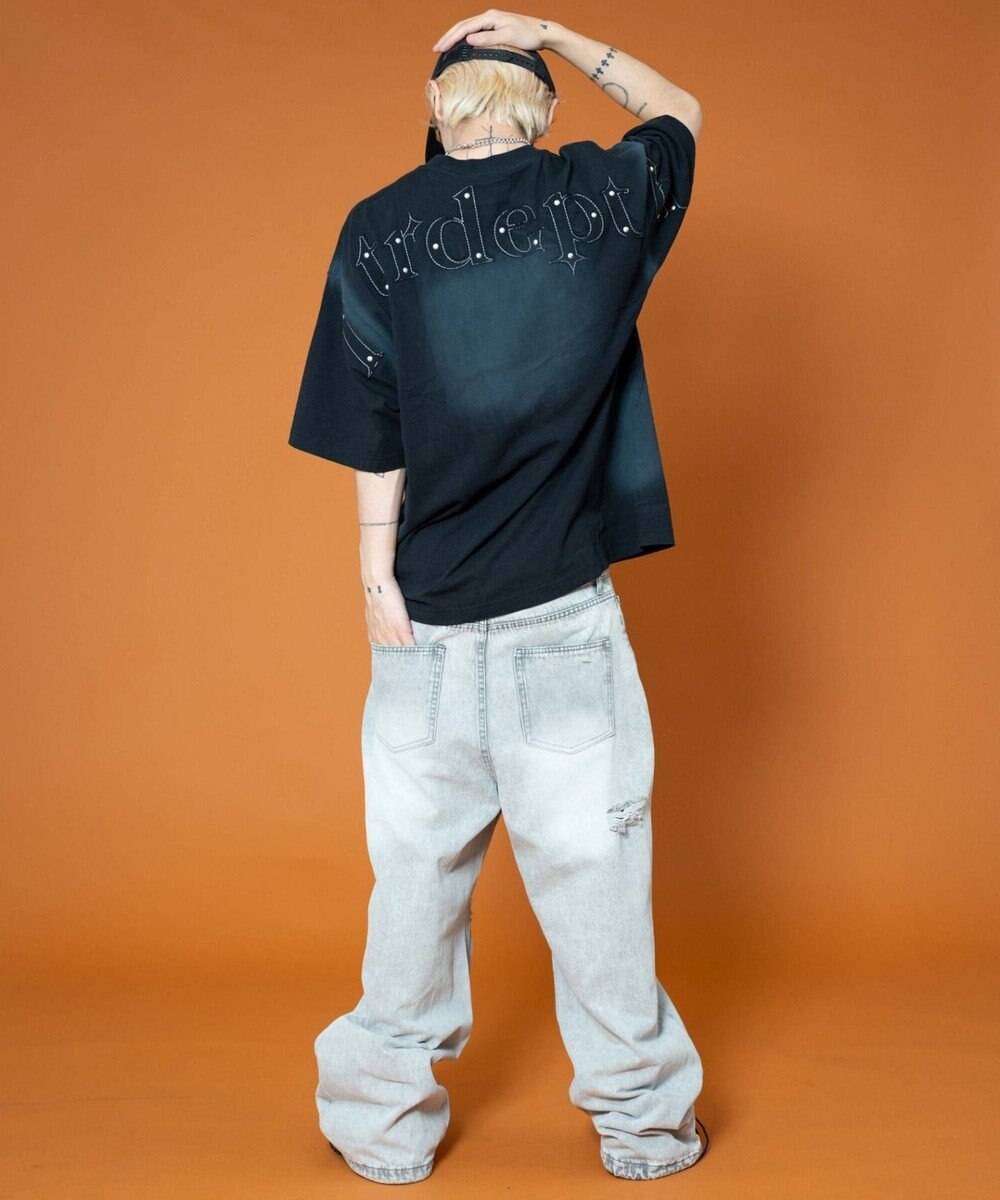 WEGO 【ユニセックス着用ITEM】バックスタッズグラフィックT（SS） 