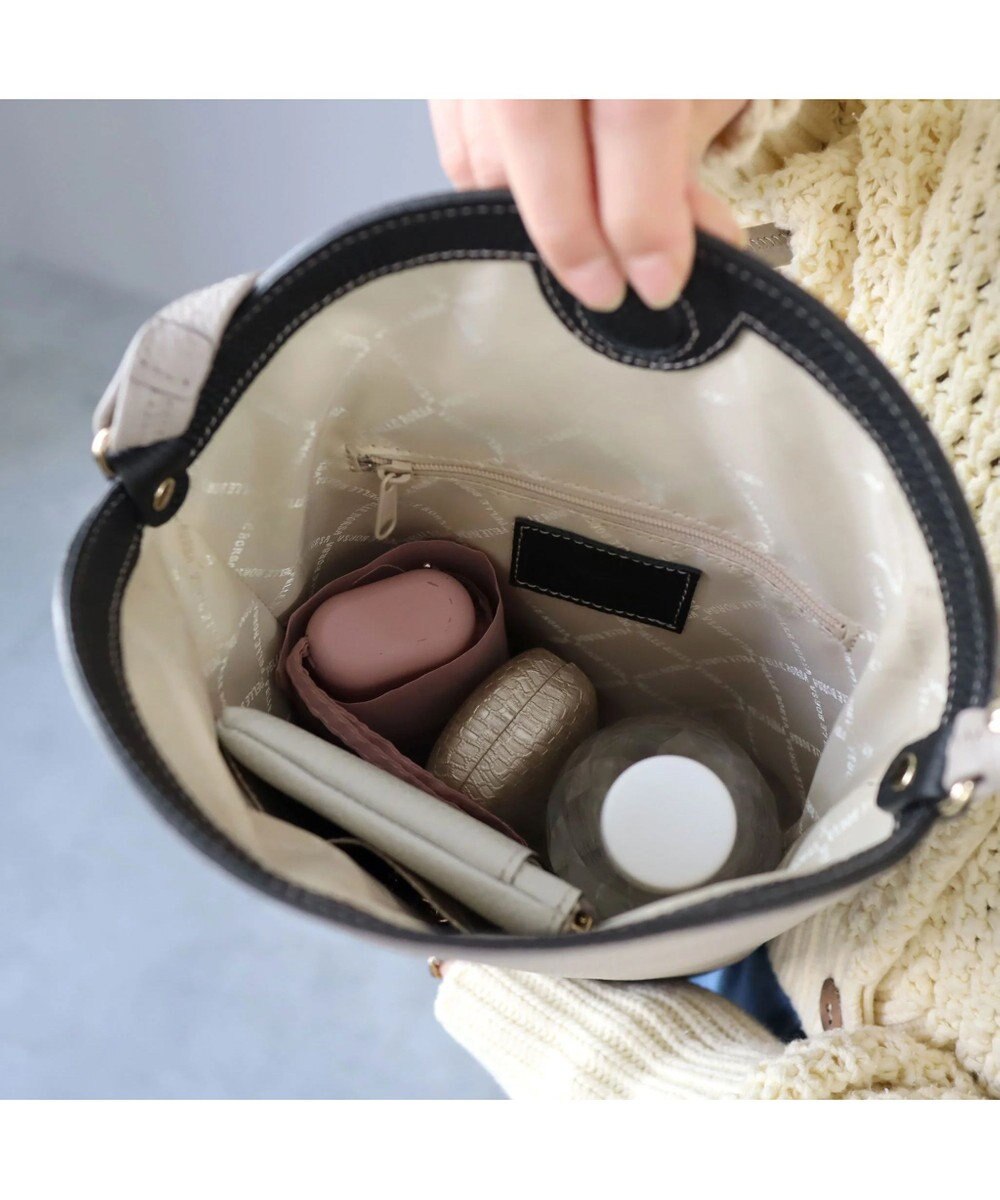 PELLE BORSA 縦型フラップショルダー Reinette レネット 4791 