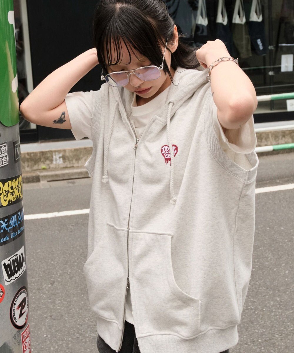 WEGO 【ユニセックス着用ITEM/MLサイズ展開】ワンポイントノースリジップパーカー 