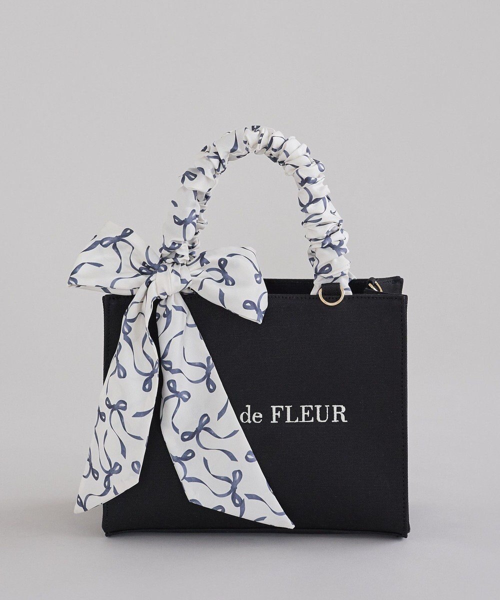 Maison de FLEUR スカーフ付きギャザーハンドル２Ｗａｙバッグ 