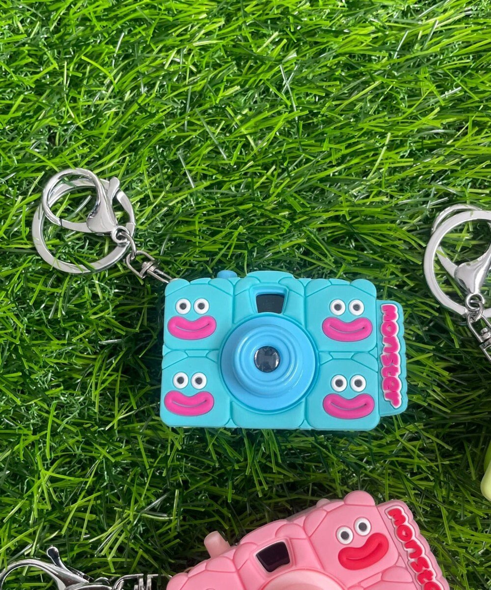 WEGO モンスタートイカメラキーホルダー 