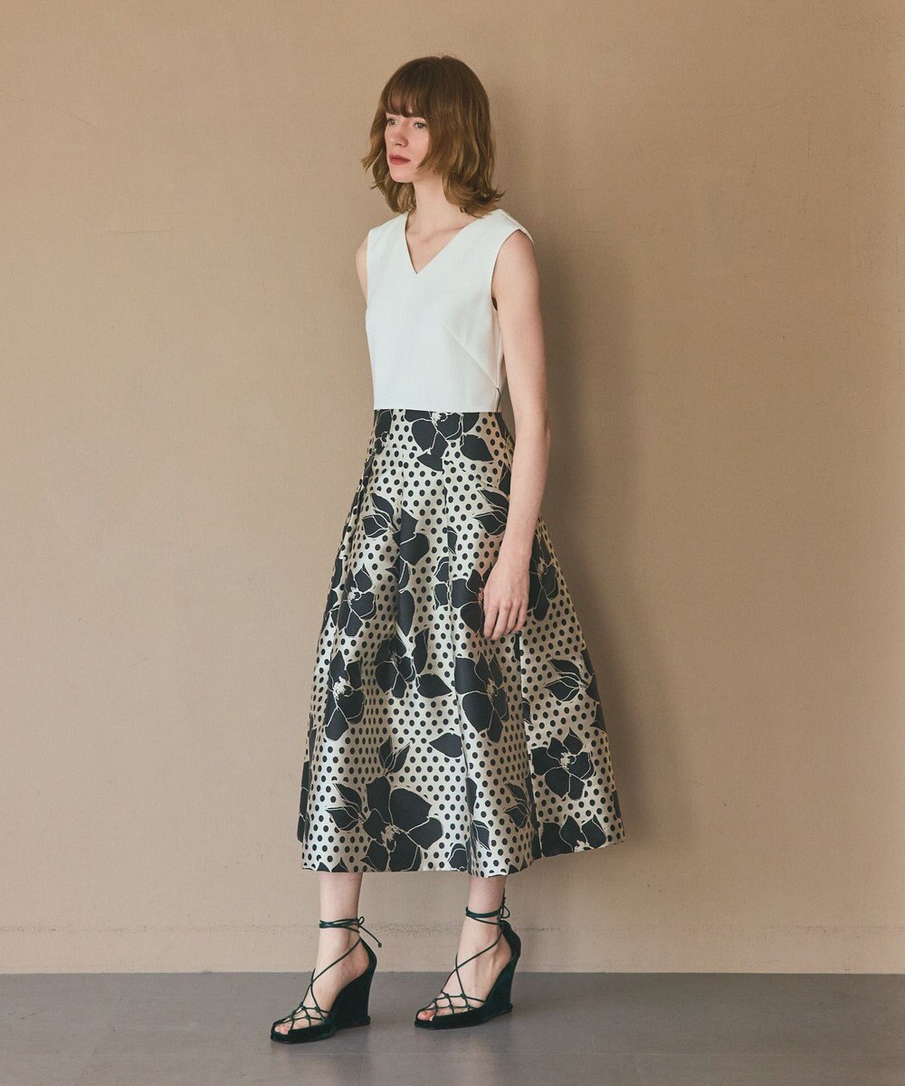 GRACE CONTINENTAL ドットボタニカルジャガードドレス 