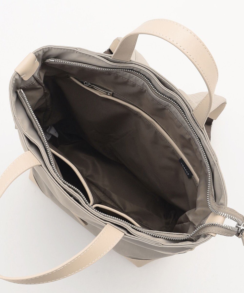 Y'SACCS アシメファスナーポケットリュック 