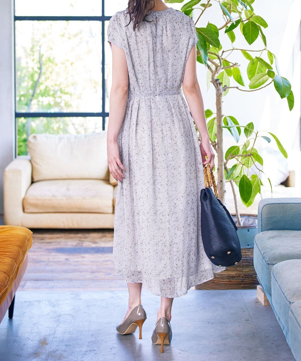 Tiaclasse L 【洗える】花柄シフォン衿ギャザーワンピース 