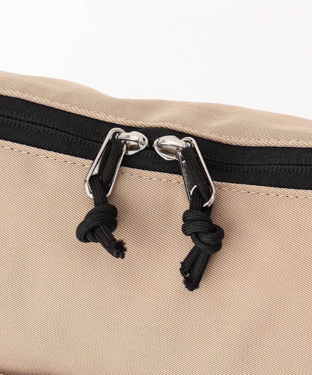 LA BAGAGERIE 【maison vert】 【トラベルにぴったり！】メニーポケットボディショルダーバッグ 