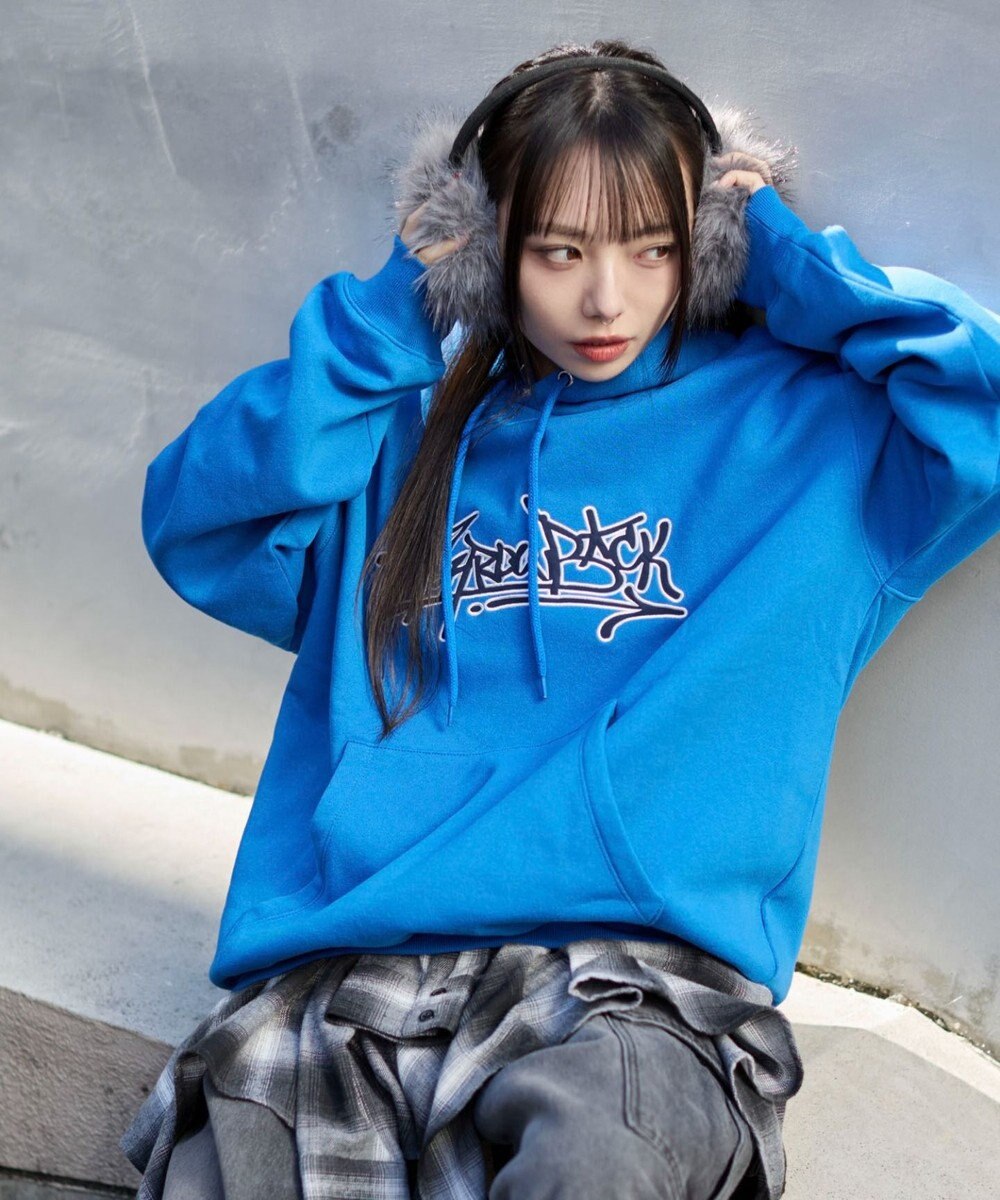 WEGO 【ユニセックス着用ITEM/SMLサイズ展開】グラフィックロゴプルパーカー 