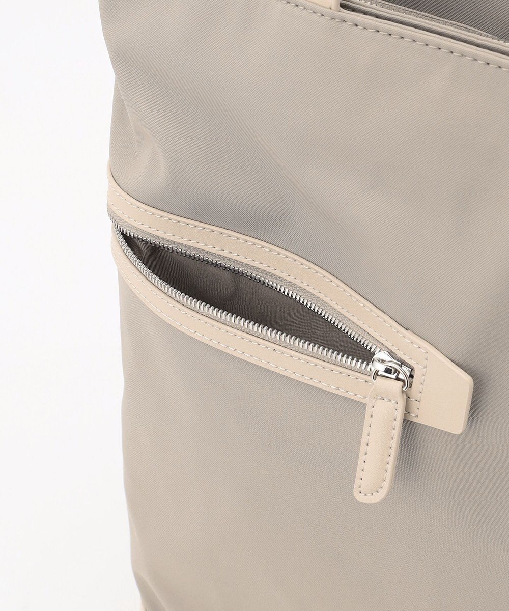 Y'SACCS アシメファスナーポケットリュック 