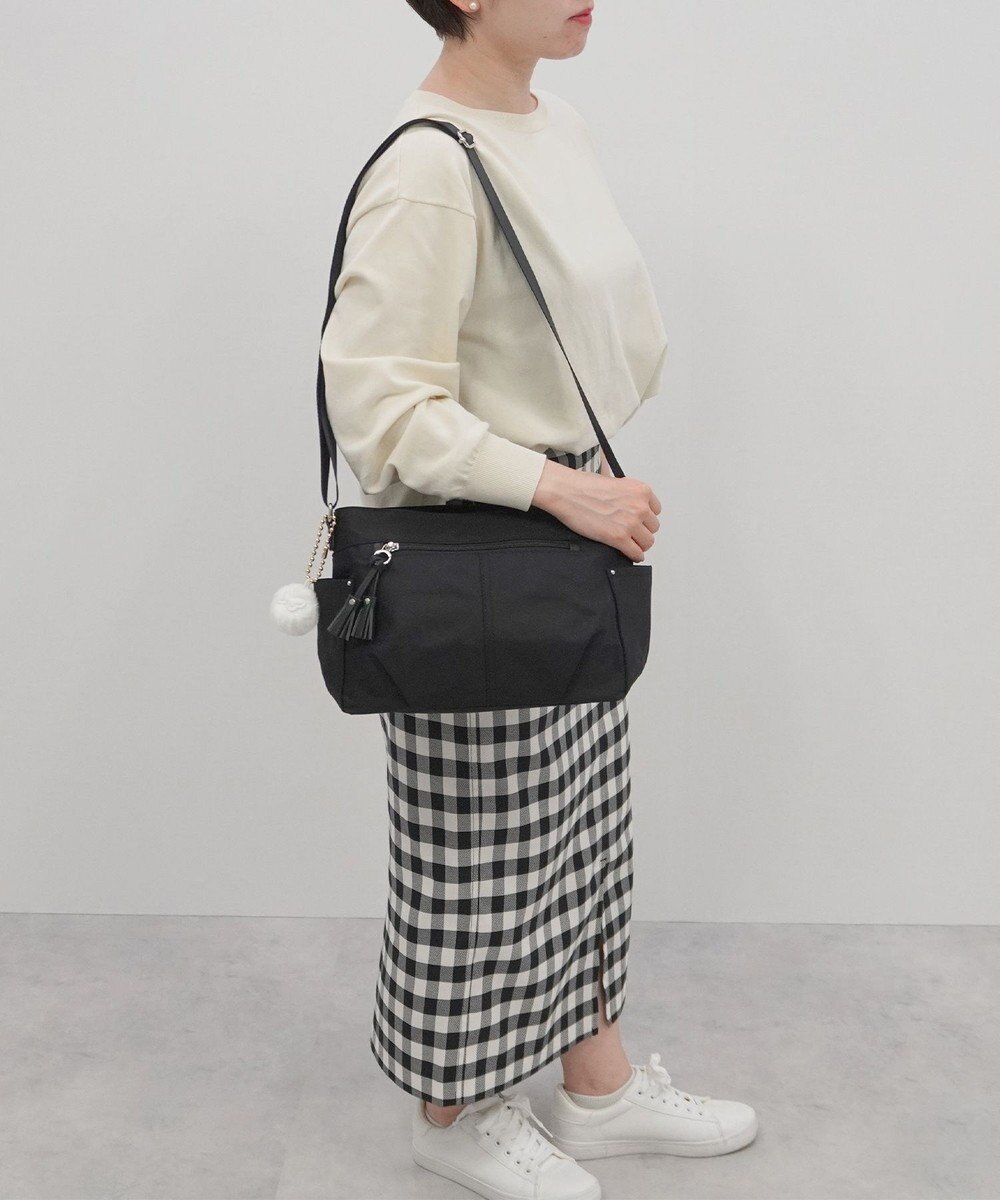 ACE BAGS & LUGGAGE kanana project collection タッセル-e ショルダーバッグ 横 68872 