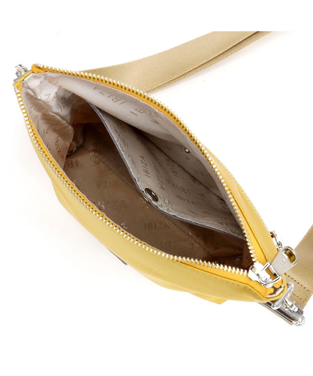 IBIZA シウダード　ナイロンショルダーバッグ 