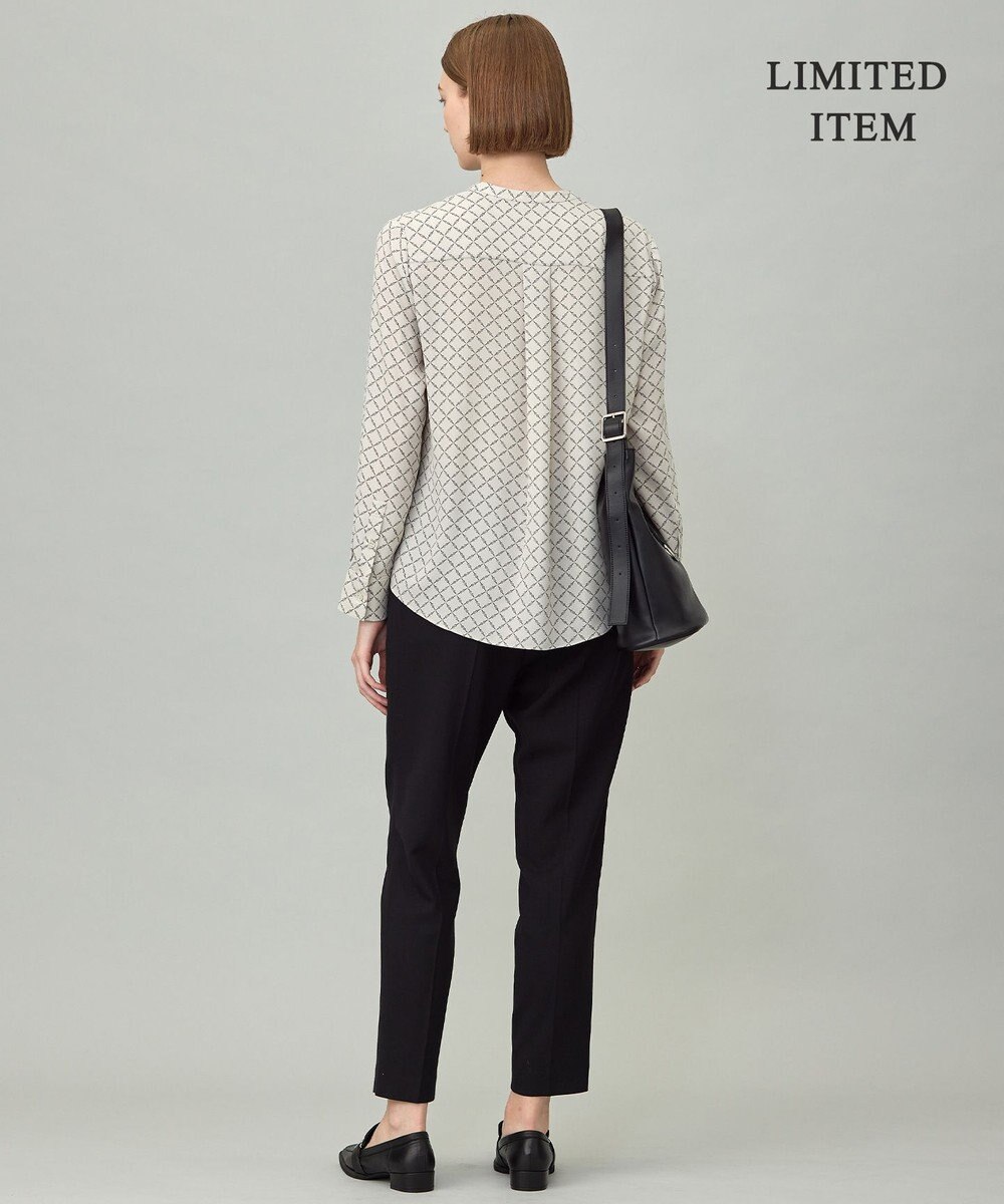 ICB L 【新色追加・WEB限定】BackSatinAmunzen キーネックブラウス 