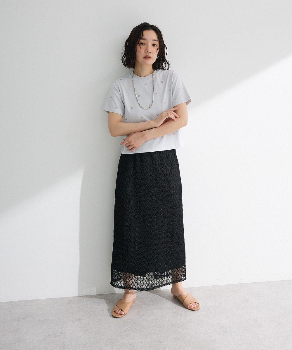Green Parks ・ＤＯＵＢＬＥ　ＦＬＡＧＳ　ハート総柄刺繍ＴＥＥ 