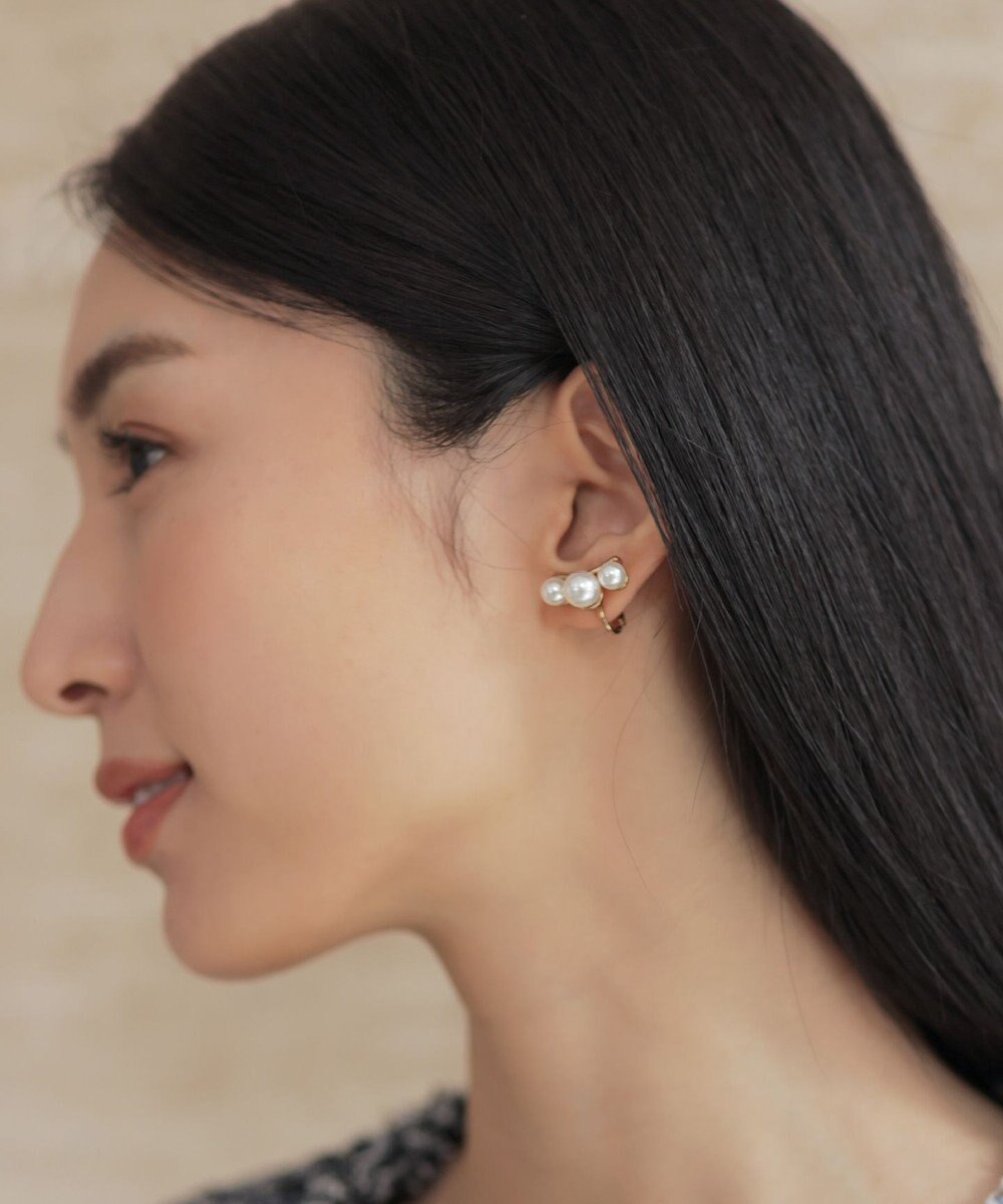 組曲 スリーフェイクパールイヤリング 