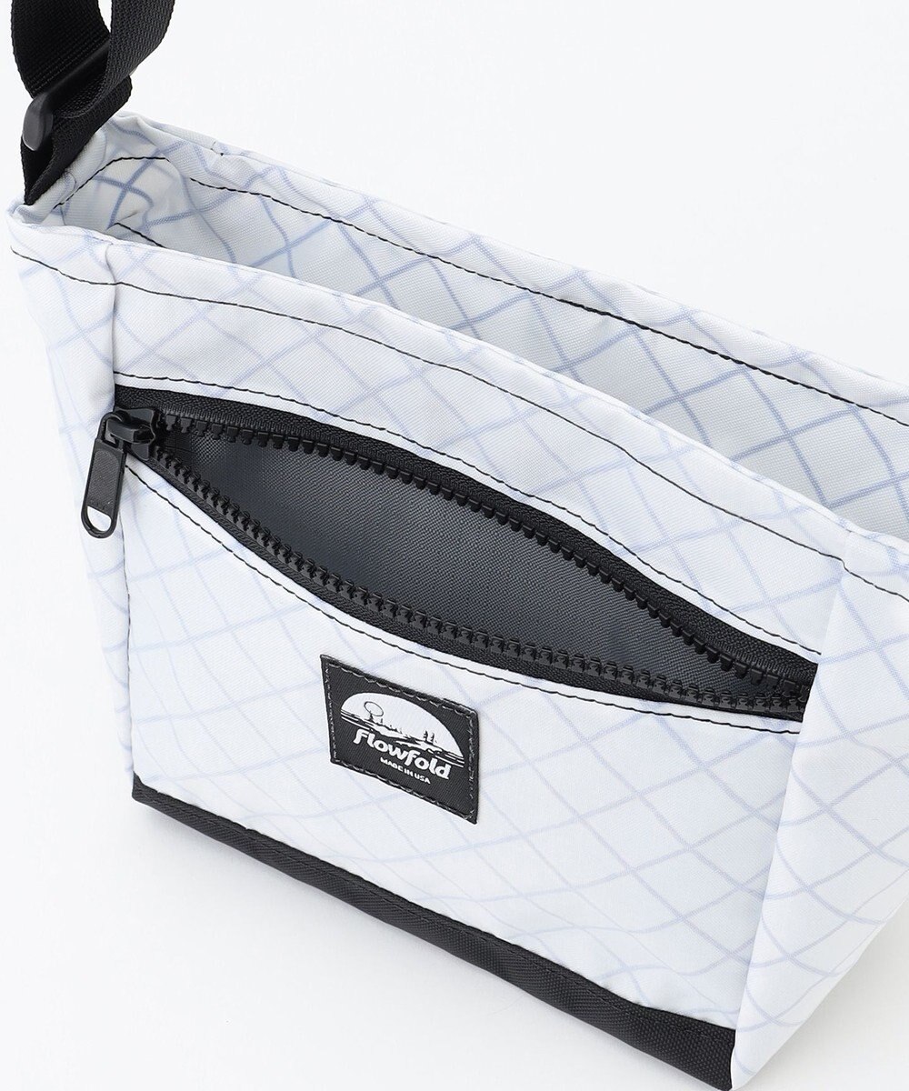 JOSEPH ABBOUD MOUNTAIN 【リサイクル素材・ハンドメイド生産】flowfold - Odyssey Crossebody 3L ショルダーバッグ 