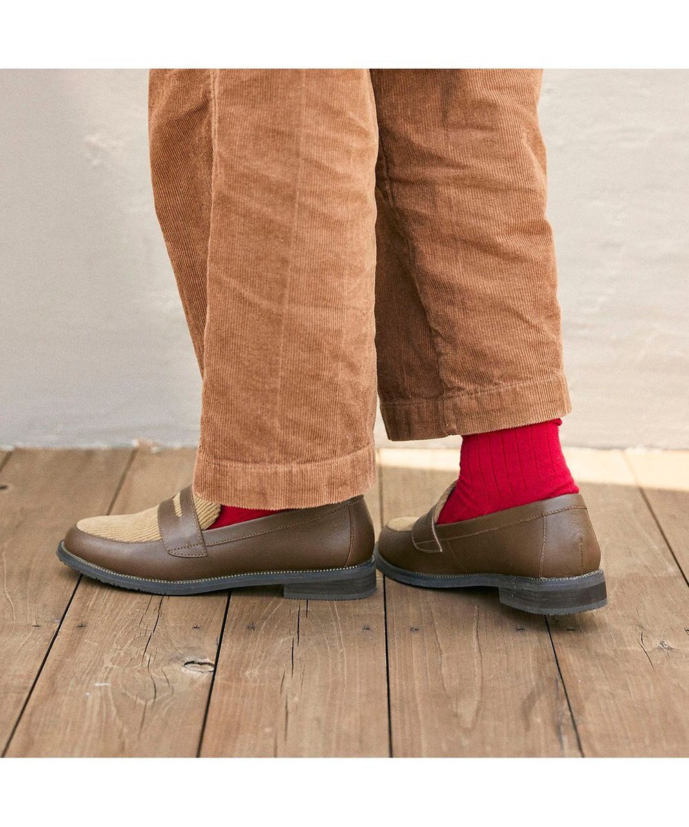 ing <ing>デザインコインローファー 