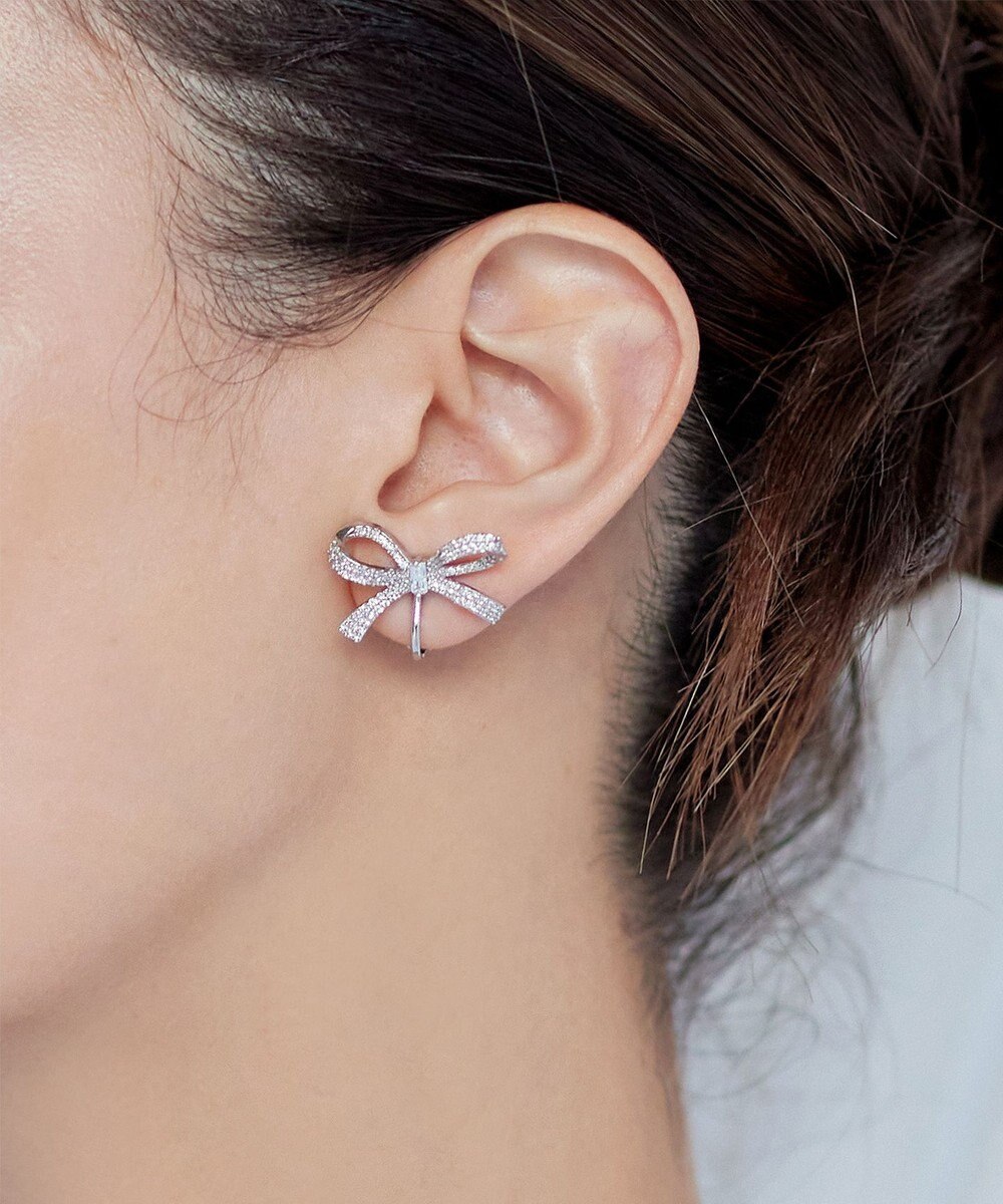 Tiaclasse クリスタルリボンイヤリング 