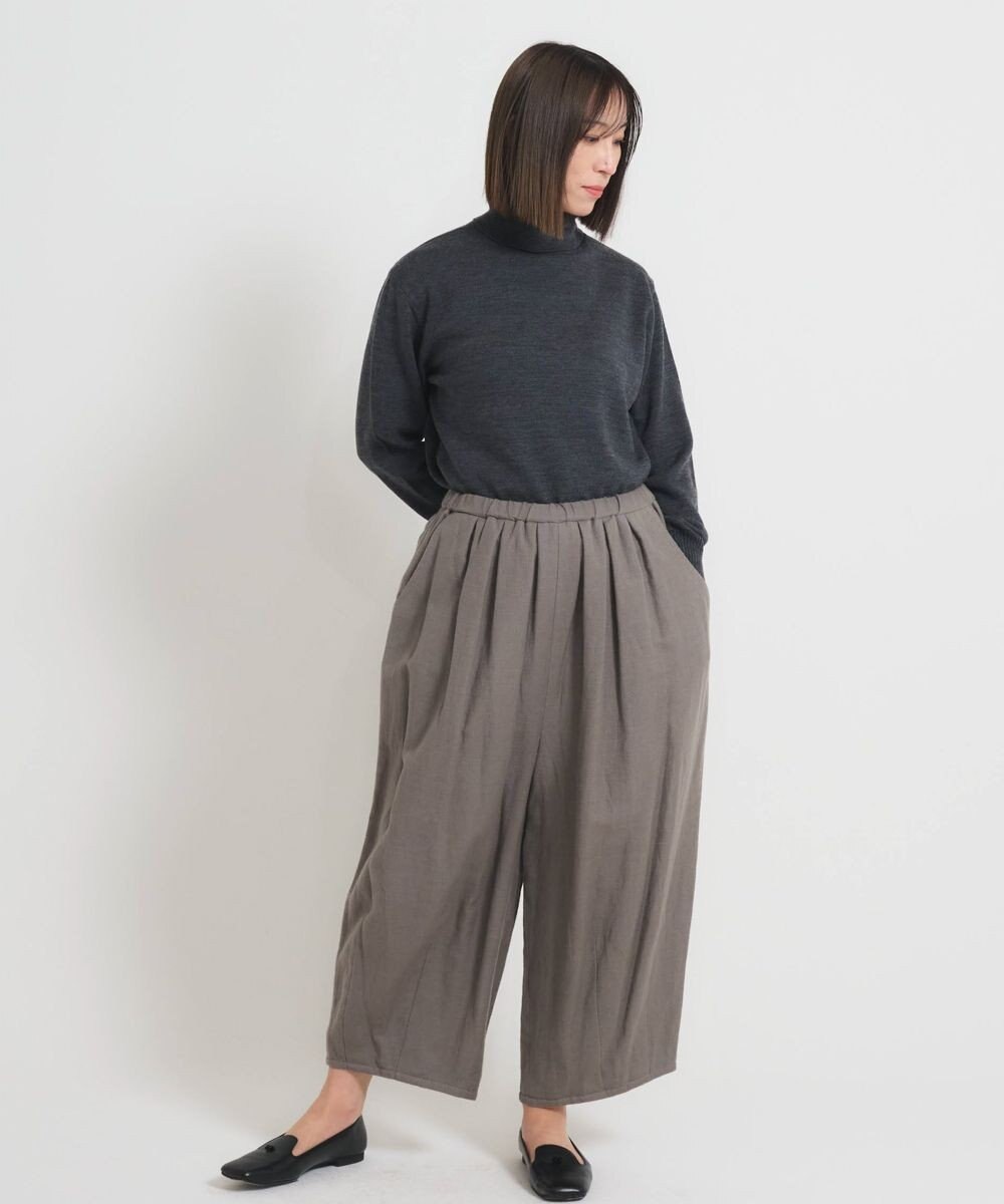 muuc 〈軽やかな尾州産リネンウール〉裾タックワイドパンツ  ロングシーズン 秋冬春 ウエストゴム有り ゆったりシルエット セットアップ可能  裏地有り 