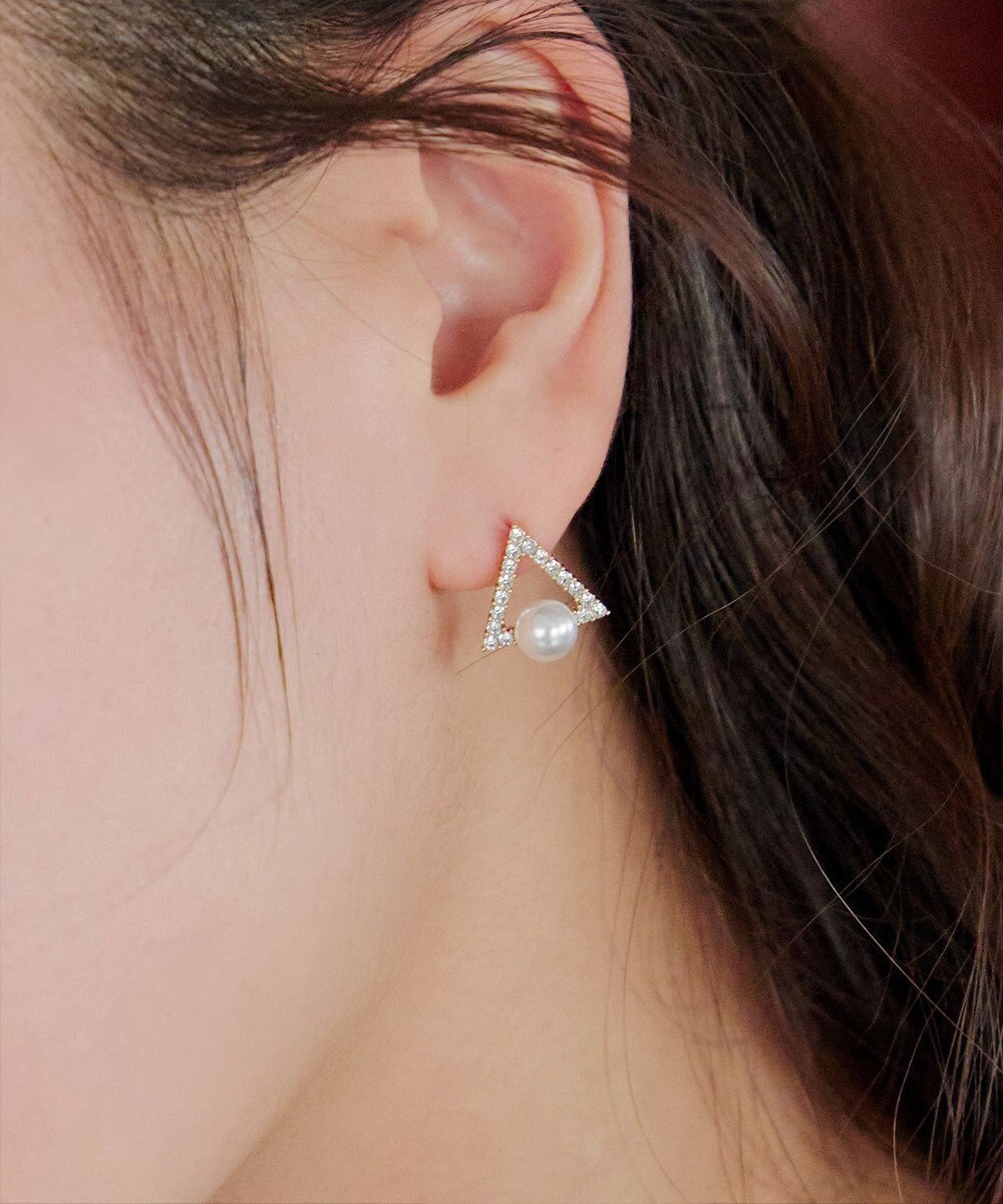 Tiaclasse 【金属アレルギー対応】トライアングルパールピアス 