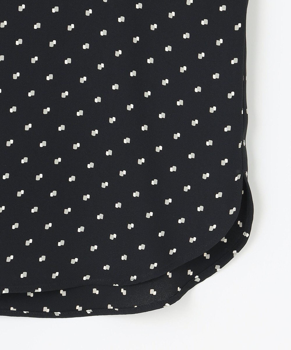 自由区 【セット可/洗える】ダブルスクエアプリント バンドカラーブラウス 