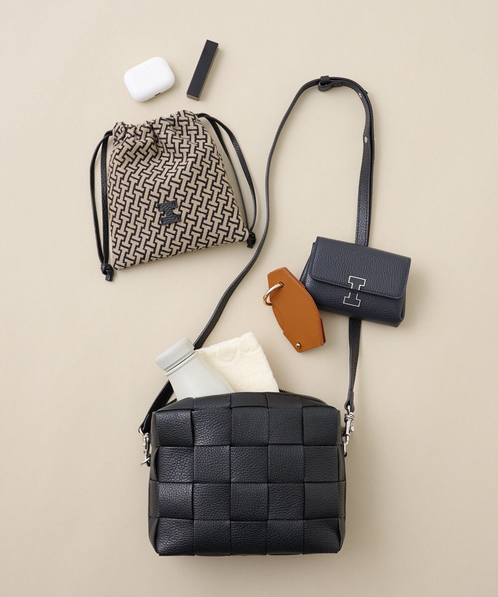 IACUCCI ＜GISELe掲載＞ベルタ S CERVO 