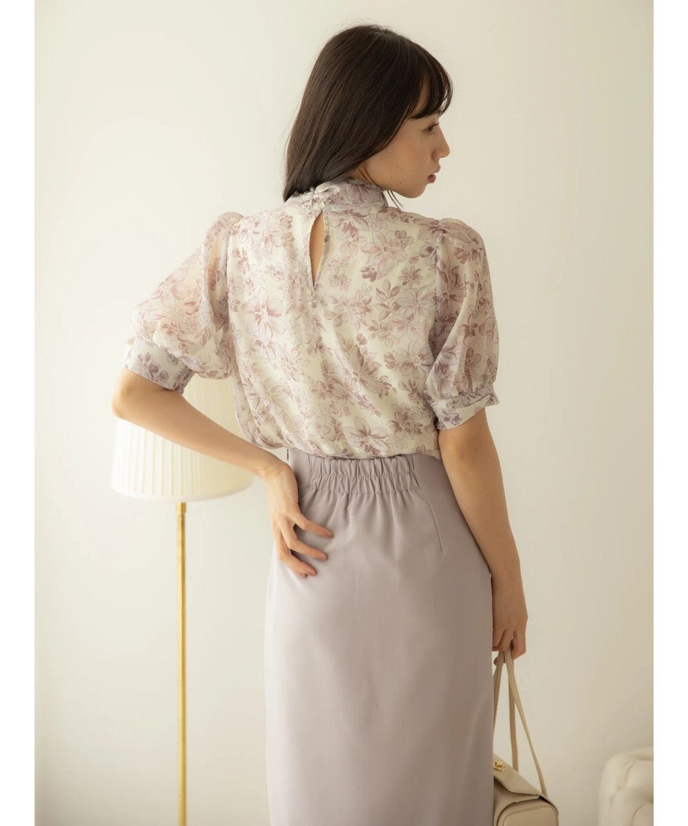 earth music&ecology フラワー柄シアーパフブラウス 