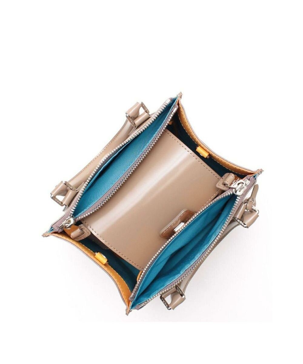 A.D.M.J. 【牛革】カルヴィWジップトートS 