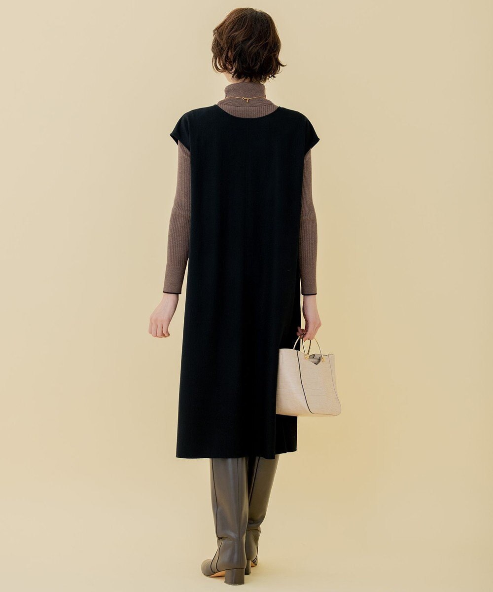 自由区 【WEB限定】ウールミルドジャージー Vネックジャンパースカート 