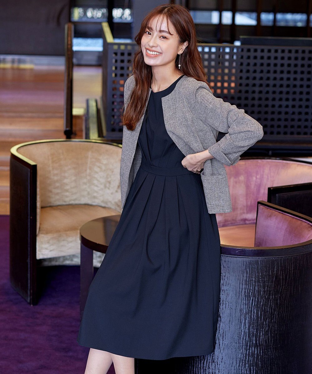 Tiaclasse L 【2TYPEスリーブ/半袖・ノースリーブ・洗える】タックフレアワンピース 