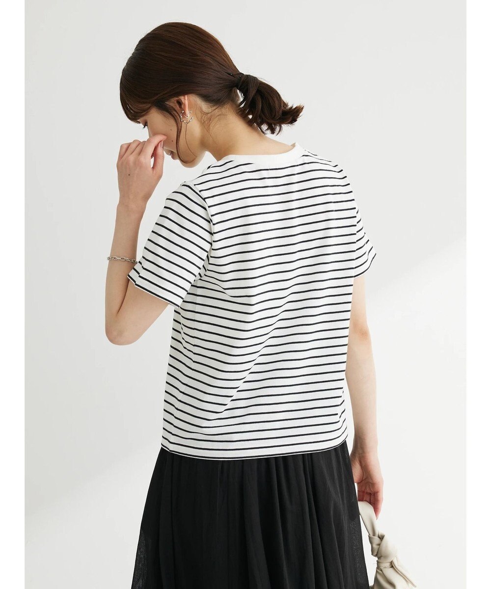 Green Parks ・ＲＡＹ　ＣＡＳＳＩＮ　フラワーサガラ刺繍Ｔシャツ 