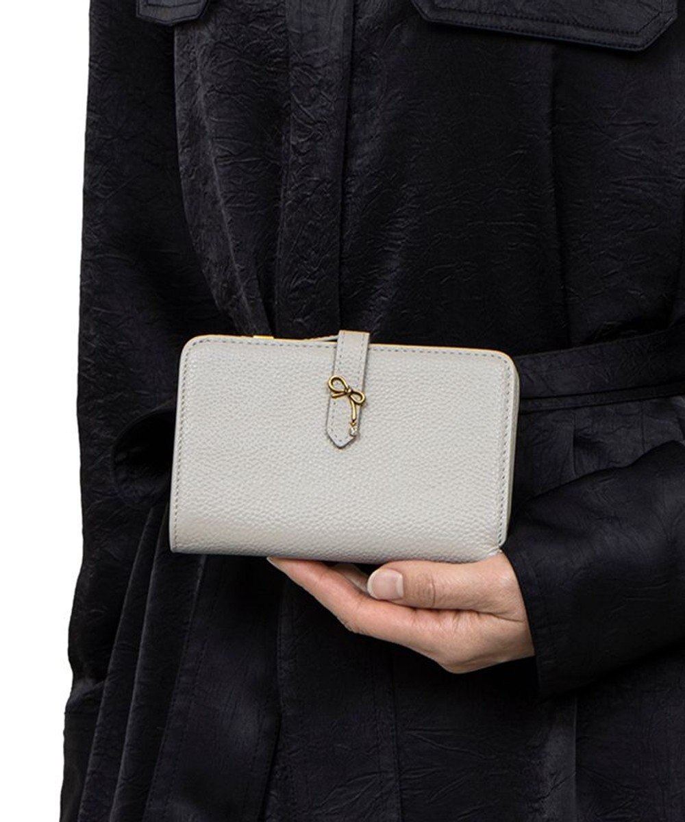 LANVIN en Bleu リュバン 二つ折り財布 