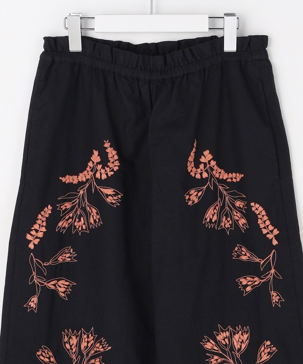 自由区 【カトリエムブーケ】Broderie a motifs floraux 刺繍パンツ 