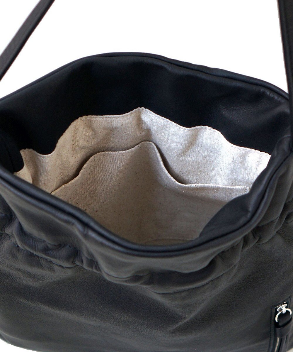 FOLNA RD ソフトレザー巾着ショルダーバッグ 