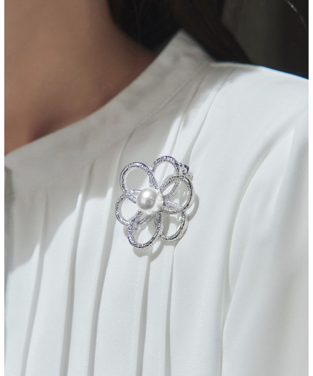 Tiaclasse 【安田美沙子さんスタイリングアイテム】フラワーモチーフブローチ 