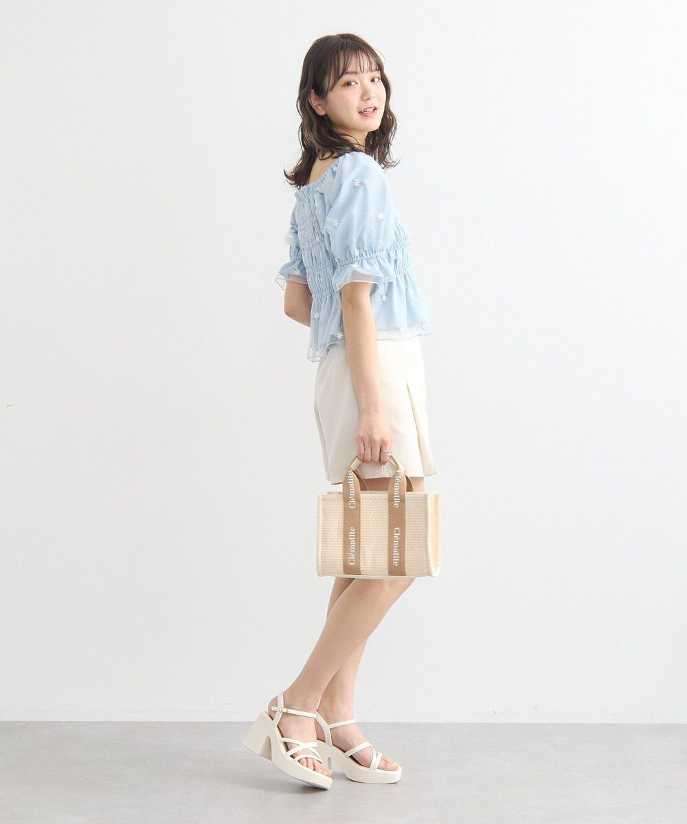 earth music&ecology フラワー刺繍シャーリングプルオーバー 