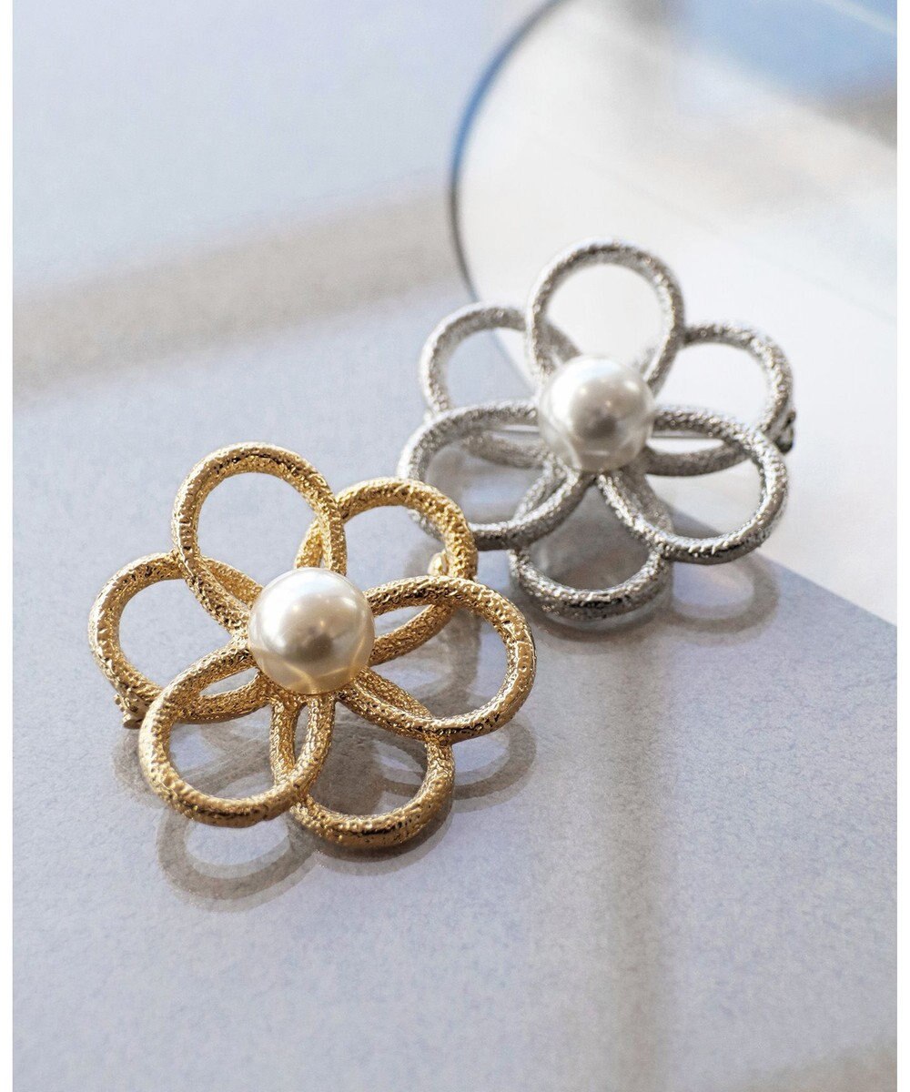 Tiaclasse 【安田美沙子さんスタイリングアイテム】フラワーモチーフブローチ 