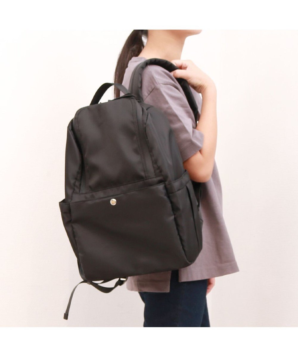 UNBILLION カシュカシュ cachecache / 10ポケット撥水リュックサック 