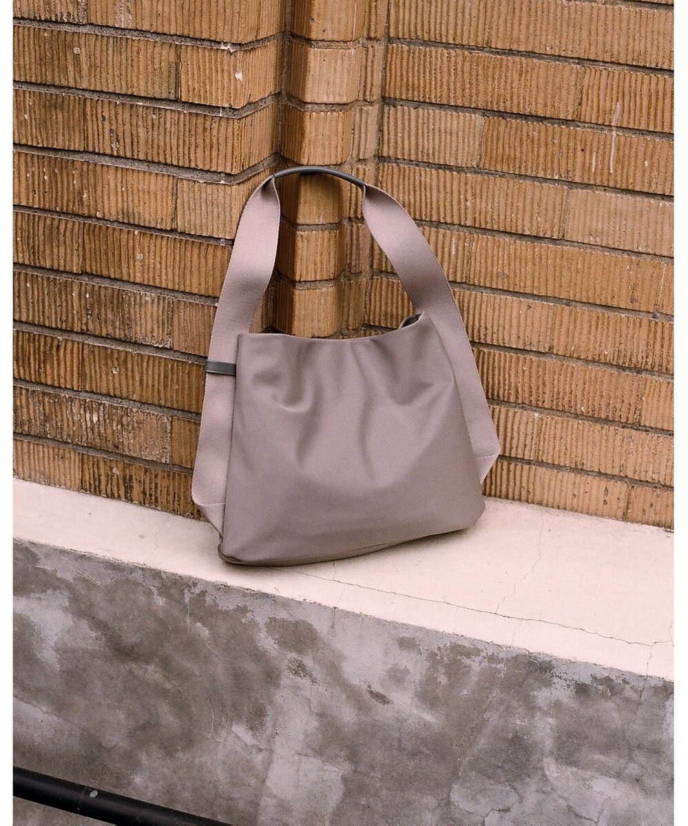 MIYABIYA LAQUOH【撥水加工】ミニマルナイロンワンショルダー (S) 