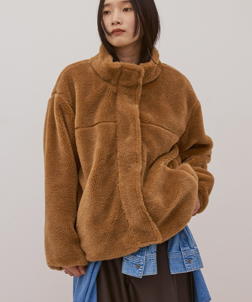 AMERICAN HOLIC スタンドベア風ボアコート 