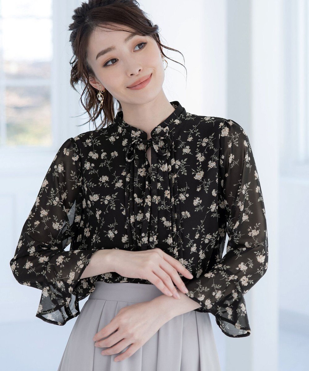 Tiaclasse 【新色追加・洗える】フレアスリーブ花柄リボンブラウス 