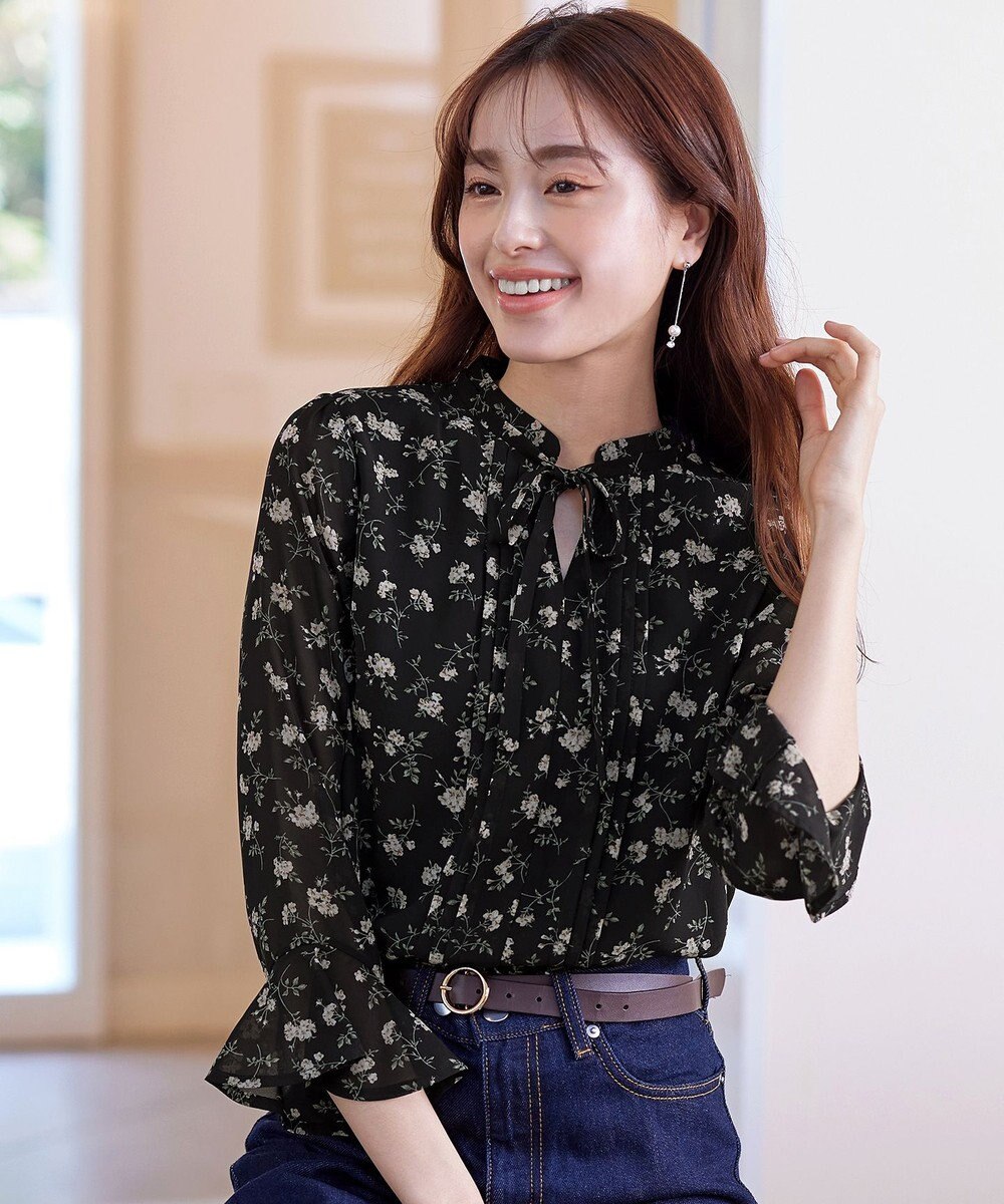 Tiaclasse 【新色追加・洗える】フレアスリーブ花柄リボンブラウス 