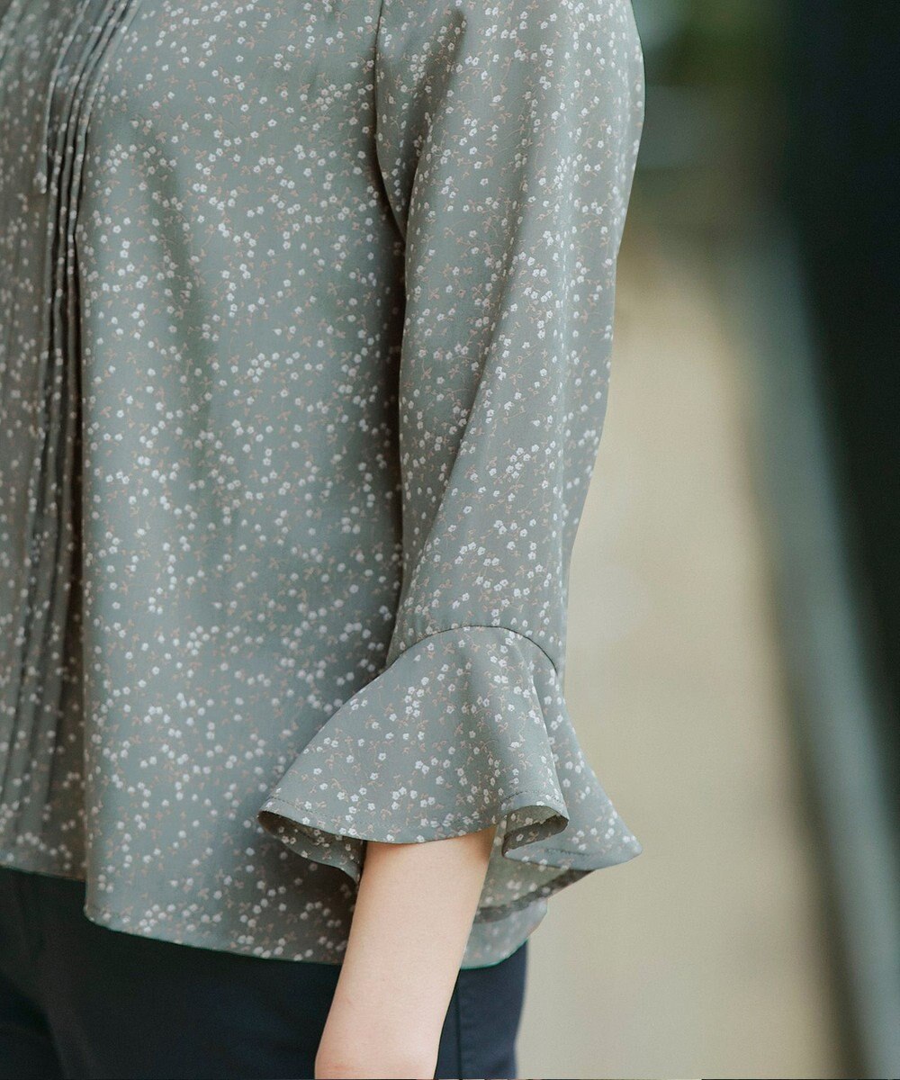 Tiaclasse 【新色追加・洗える】フレアスリーブ花柄リボンブラウス 