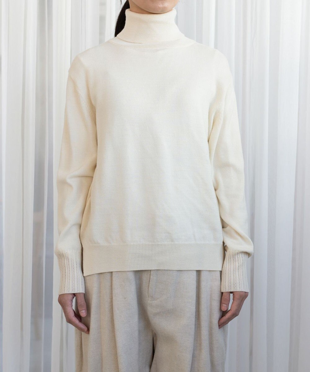 muuc 〈極上メリノウール〉ベーシックタートルネックプルオーバー〈肌に優しいニット〉〈アンサンブル可能〉〈袖の透かし編み〉 