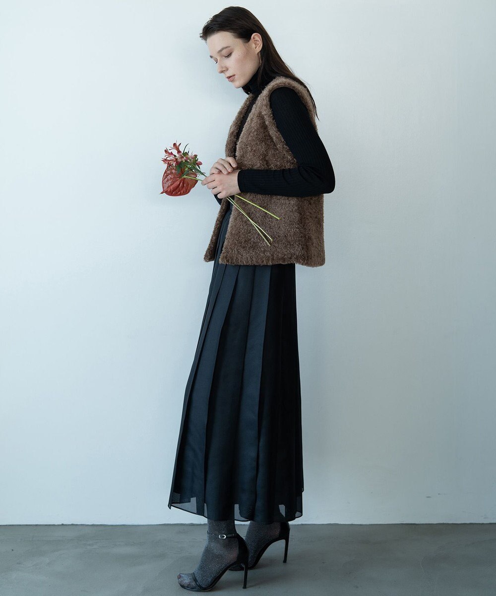 自由区 【カトリエムブーケ】Gilet de fourrure ファージレ 