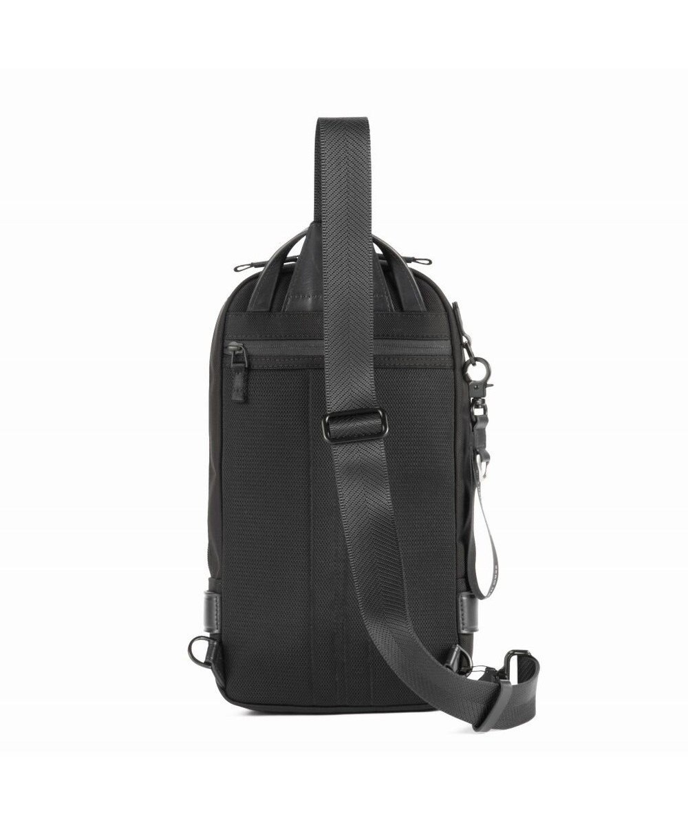 ZERO HALLIBURTON ZLM ボディバッグ 4L 550g 81514 