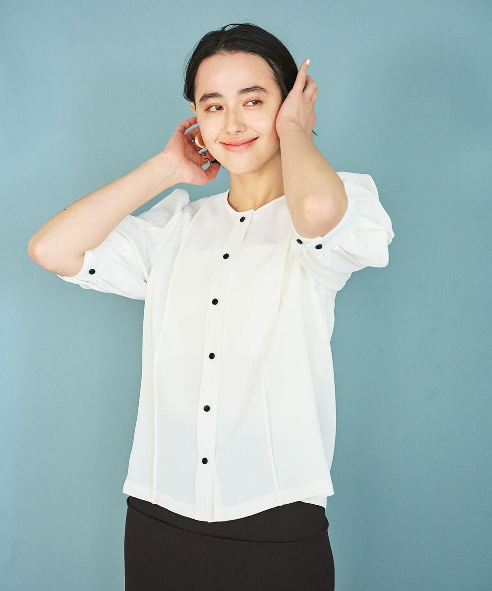 #Newans 【洗濯機可能/シワになりにくい】〈肩幅・二の腕が華奢見えする〉パフスリーブバイカラーブラウス 